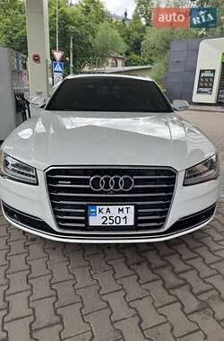 Audi A8 2015