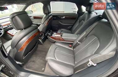 Седан Audi A8 2012 в 