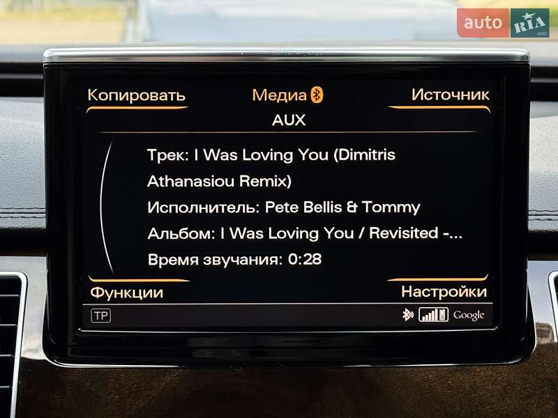 Седан Audi A8 2015 в Дніпрі