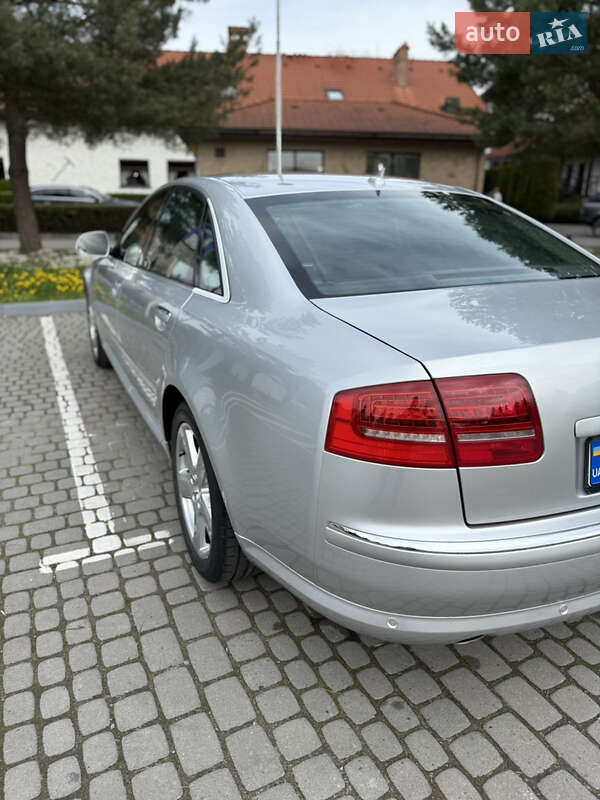 Седан Audi A8 2009 в Івано-Франківську
