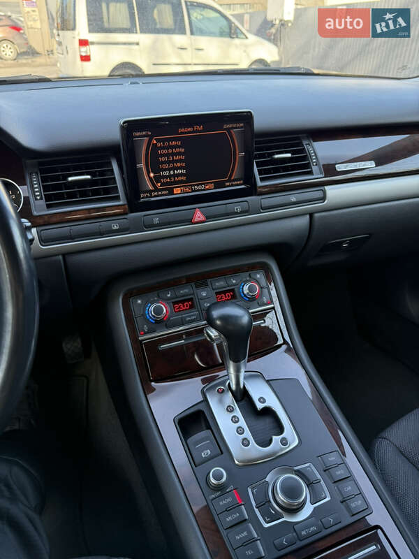 Седан Audi A8 2009 в Івано-Франківську