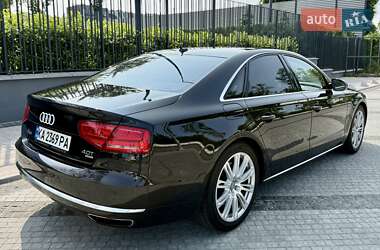 Седан Audi A8 2013 в 