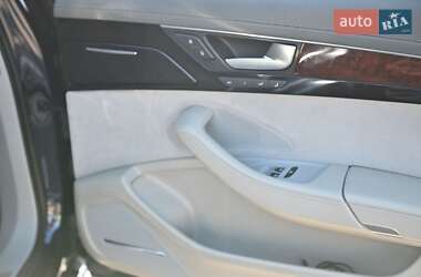 Седан Audi A8 2010 в 