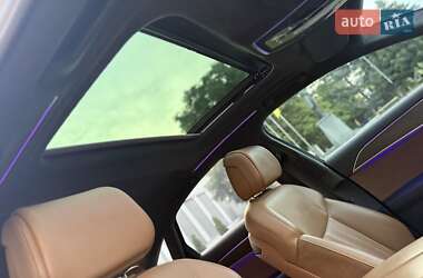 Седан Audi A8 2018 в 