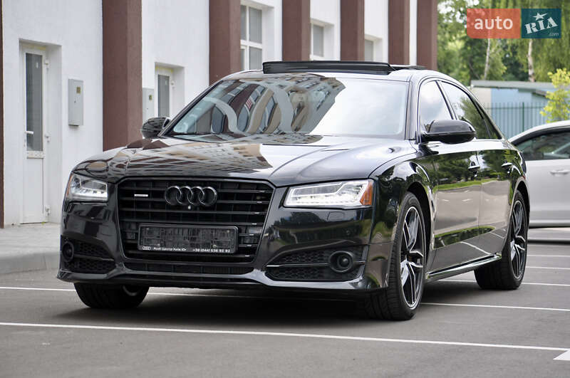 Седан Audi A8 2017 в Киеве