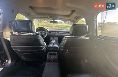 Седан Audi A8 2004 в 