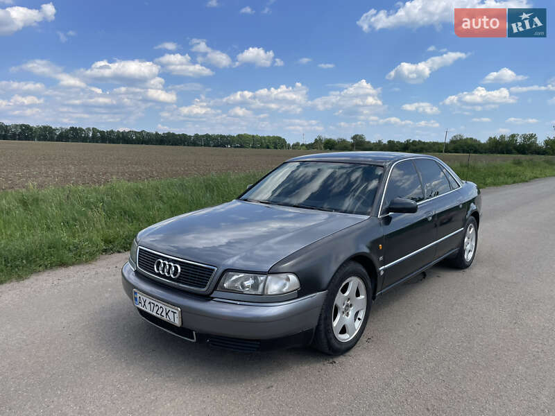Audi A8 1998