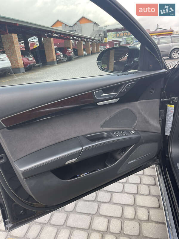 Седан Audi A8 2013 в Львове фото 10 Седан Audi A8 2013 в Львове