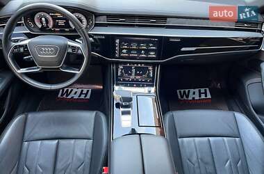 Седан Audi A8 2021 в 