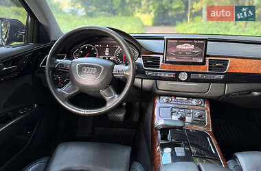 Седан Audi A8 2011 в 