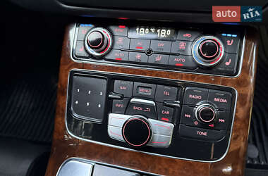 Седан Audi A8 2011 в 