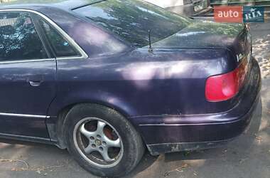 Седан Audi A8 1997 в Дніпрі