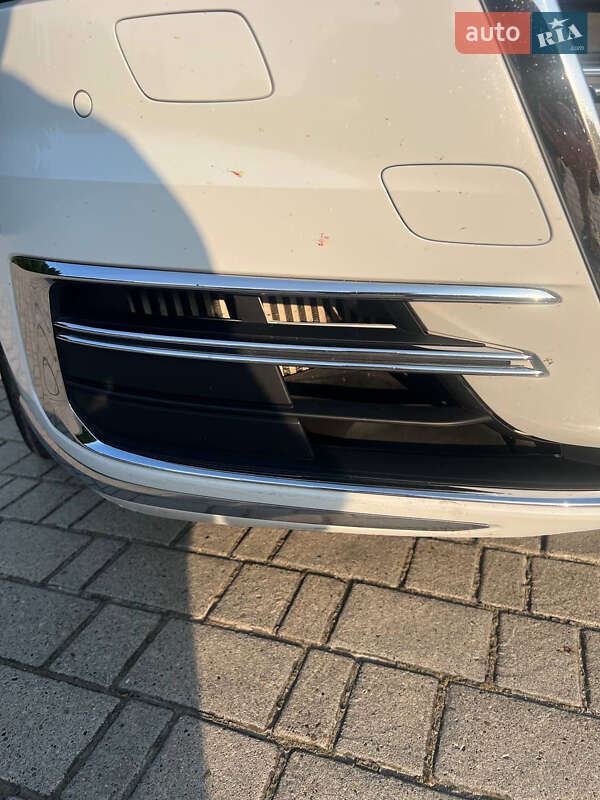 Седан Audi A8 2018 в Львове