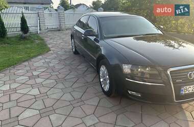 Седан Audi A8 2009 в Львові