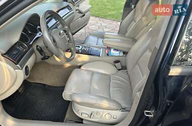 Седан Audi A8 2009 в Львове