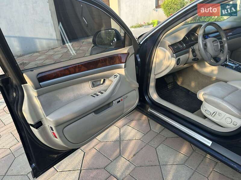 Седан Audi A8 2009 в Львове фото 18 Седан Audi A8 2009 в Львове