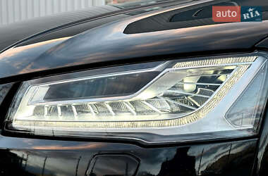 Седан Audi A8 2013 в 