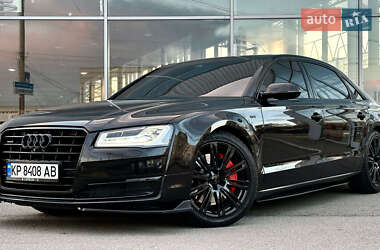 Седан Audi A8 2013 в 