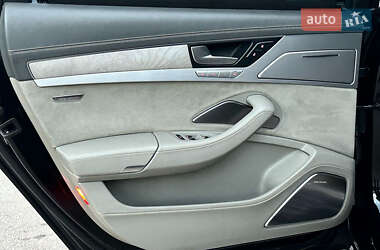Седан Audi A8 2013 в 