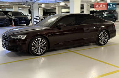 Седан Audi A8 2018 в 