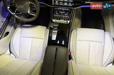Седан Audi A8 2018 в 