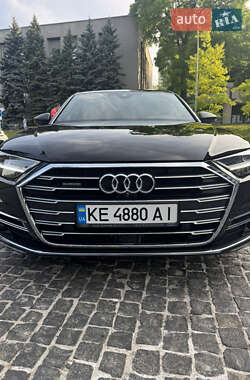 Седан Audi A8 2020 в 