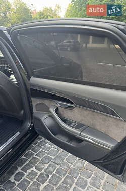Седан Audi A8 2020 в 