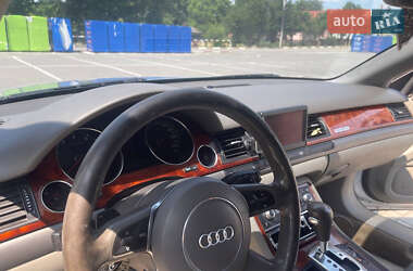 Седан Audi A8 2003 в 