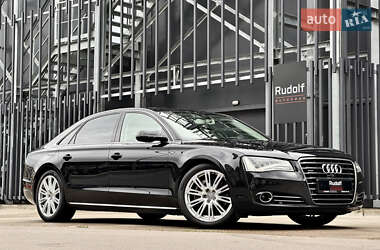 Седан Audi A8 2013 в Києві
