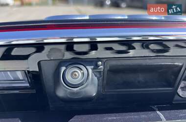 Седан Audi A8 2019 в 