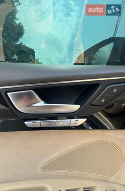 Седан Audi A8 2011 в 