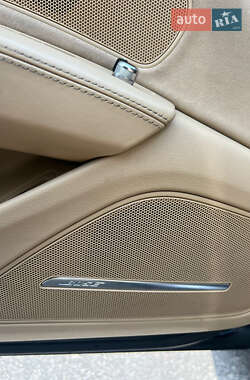 Седан Audi A8 2011 в 