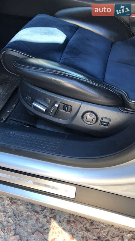 Седан Audi A8 2006 в Киеве