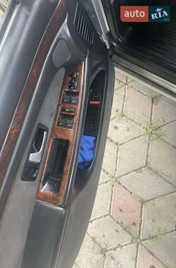 Седан Audi A8 1997 в Черновцах