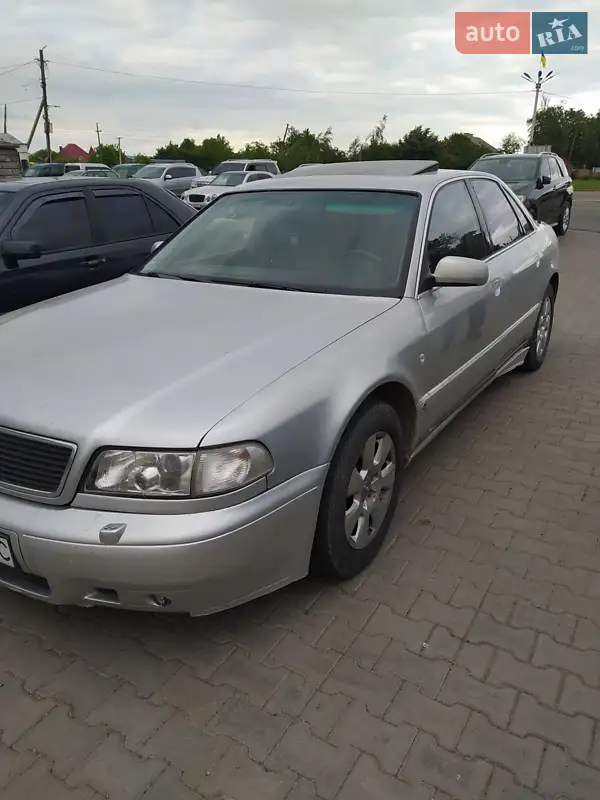 Audi A8 1997