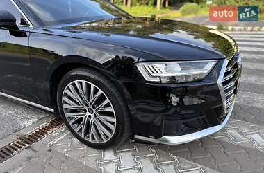 Седан Audi A8 2021 в 