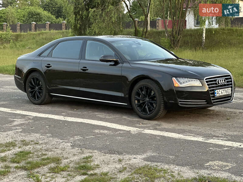 Седан Audi A8 2012 в Камне-Каширском