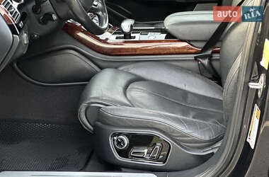 Седан Audi A8 2012 в 