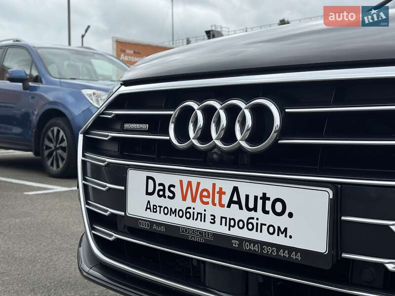 Седан Audi A8 2021 в Киеве