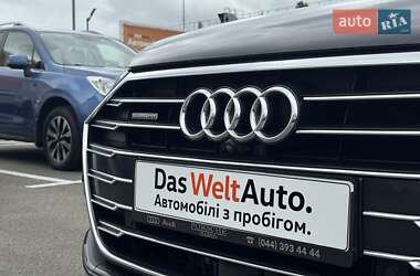 Седан Audi A8 2021 в 