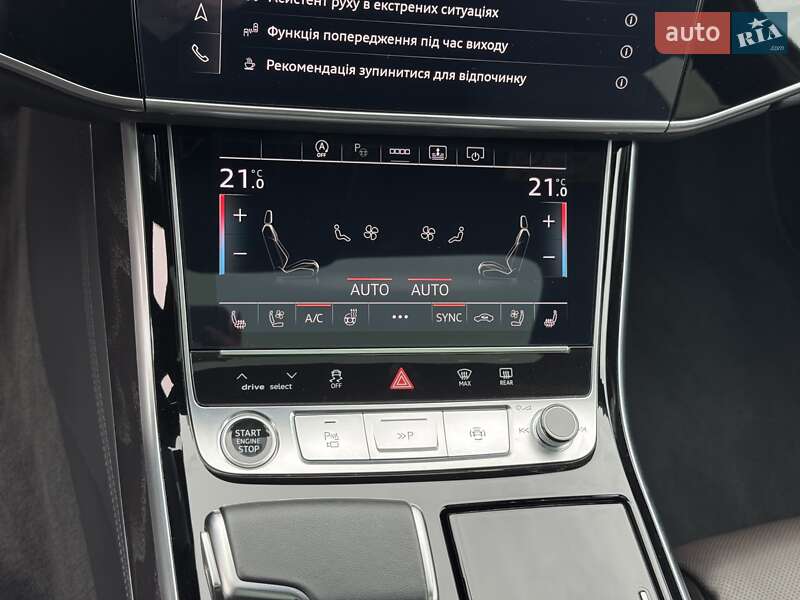 Седан Audi A8 2021 в Киеве