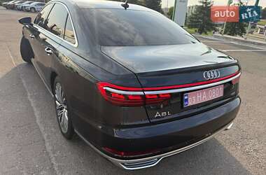 Седан Audi A8 2019 в 