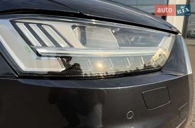 Седан Audi A8 2019 в 