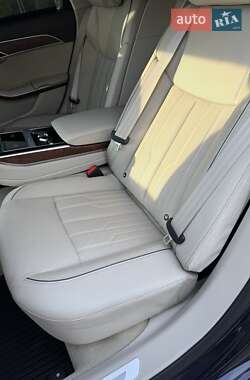Седан Audi A8 2019 в 