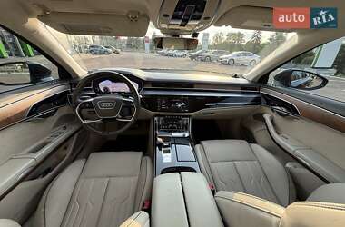 Седан Audi A8 2019 в 