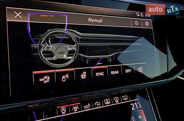 Седан Audi A8 2019 в 