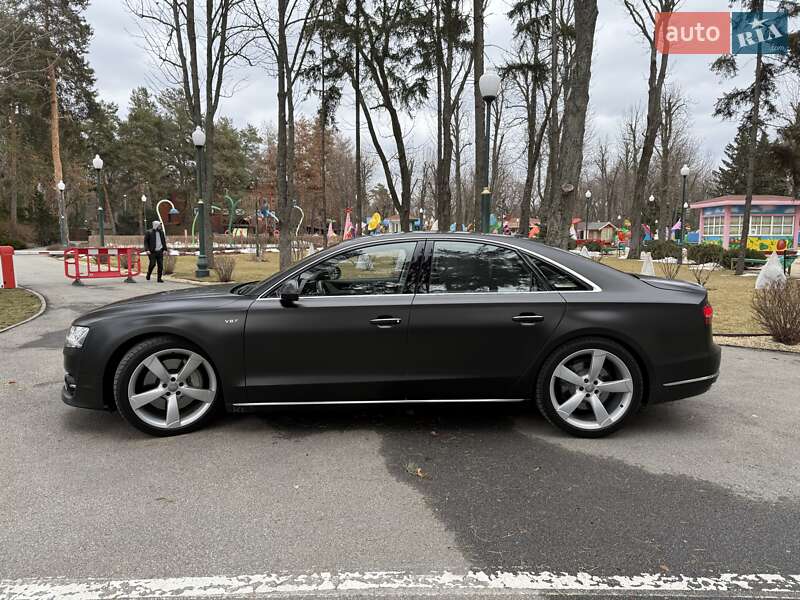 Седан Audi A8 2015 в Харькове
