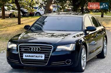 Седан Audi A8 2010 в 