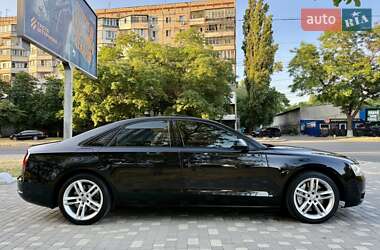 Седан Audi A8 2010 в 