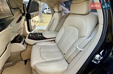 Седан Audi A8 2010 в 